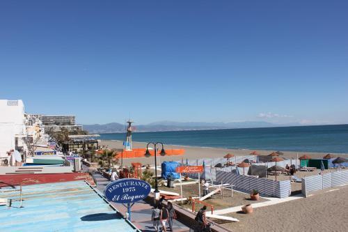 Apartamentos Guaquin Torremolinos Exterior foto
